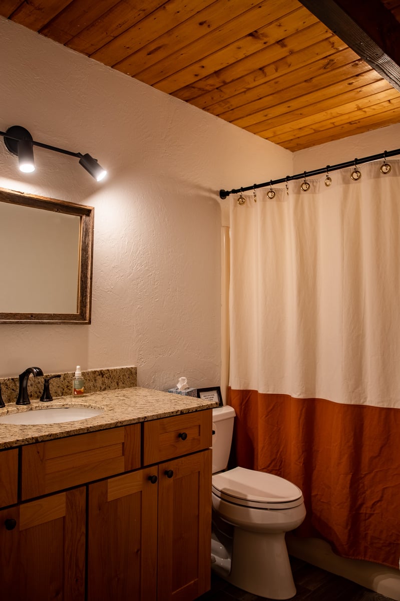 Leeward Chalet Bathroom