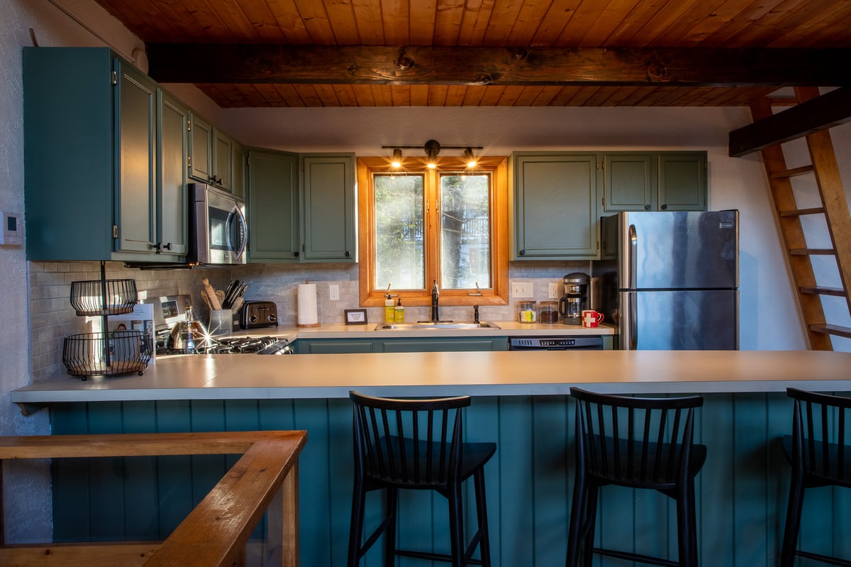 Leeward Chalet Kitchen